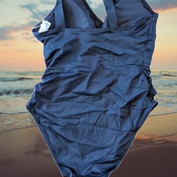 Andie Swim The Capri One Piece Black Eco Nylon  Size Medium - Picture 3 of 9